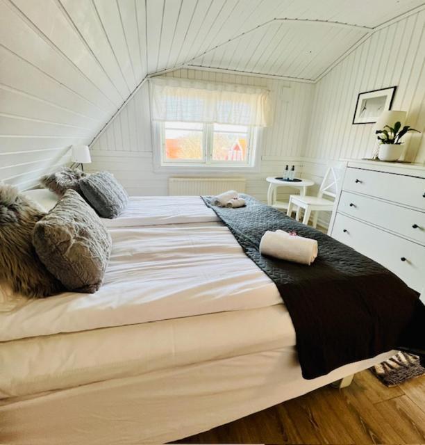 Missionshuset Bed & Breakfast Sandhamn Extérieur photo