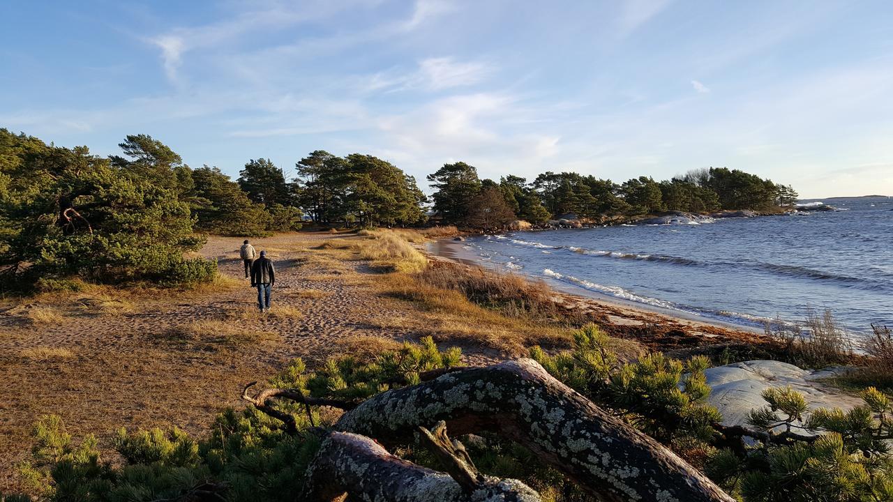 Missionshuset Bed & Breakfast Sandhamn Extérieur photo